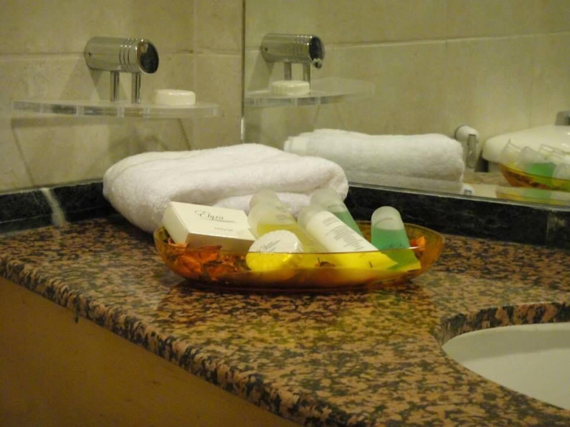 Renad Hotel Amman Eksteriør bilde