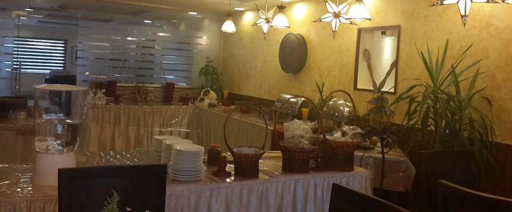 Renad Hotel Amman Eksteriør bilde